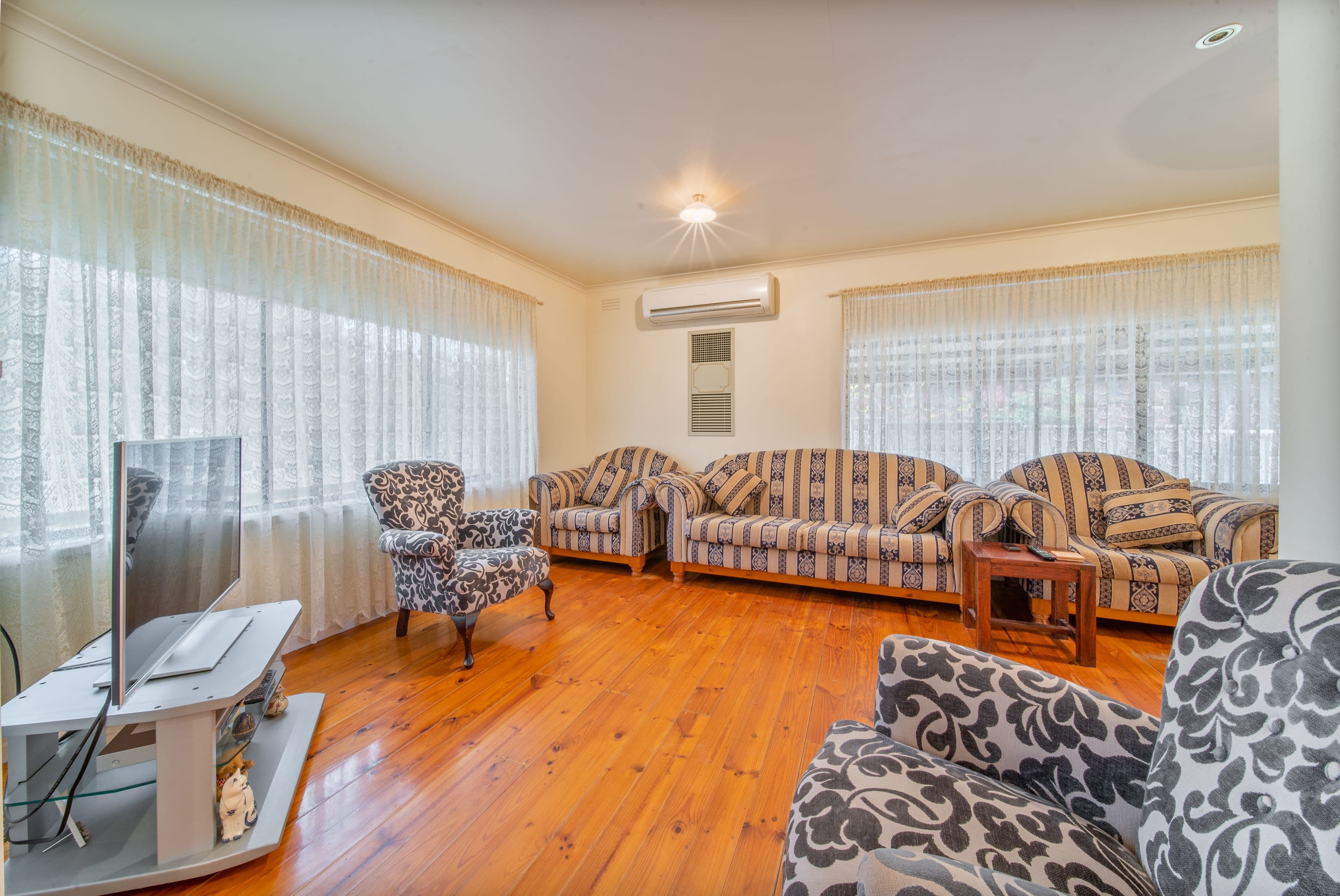 26 Pilcher Street, Strathdale VIC 3550, Strathdale - Thumbnail 4