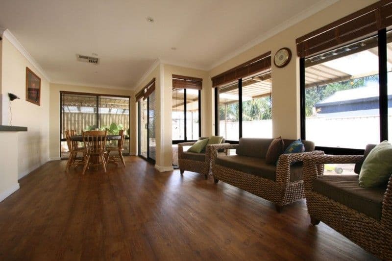 13 Myerson Crescent, MAIDA VALE WA 6057, Maida Vale - Thumbnail 4