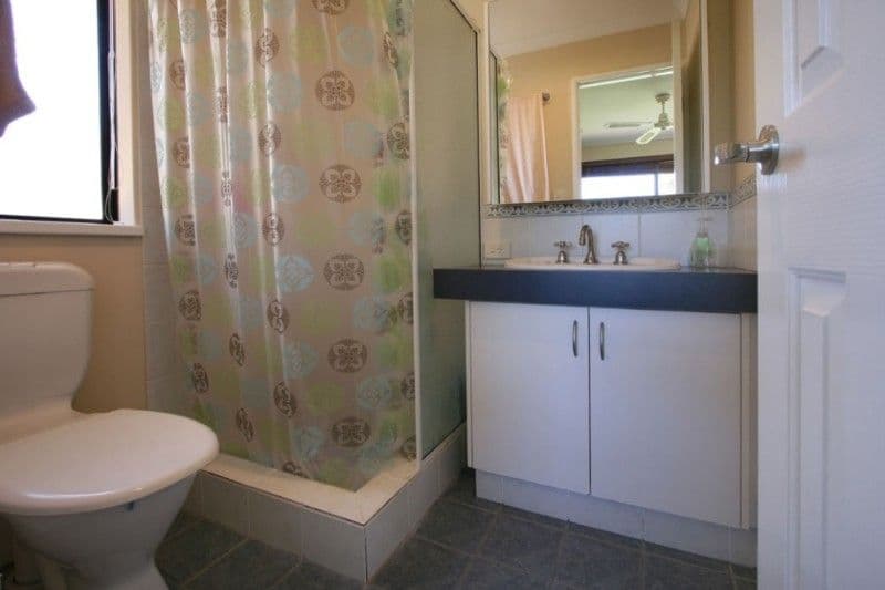 13 Myerson Crescent, MAIDA VALE WA 6057, Maida Vale - Thumbnail 5