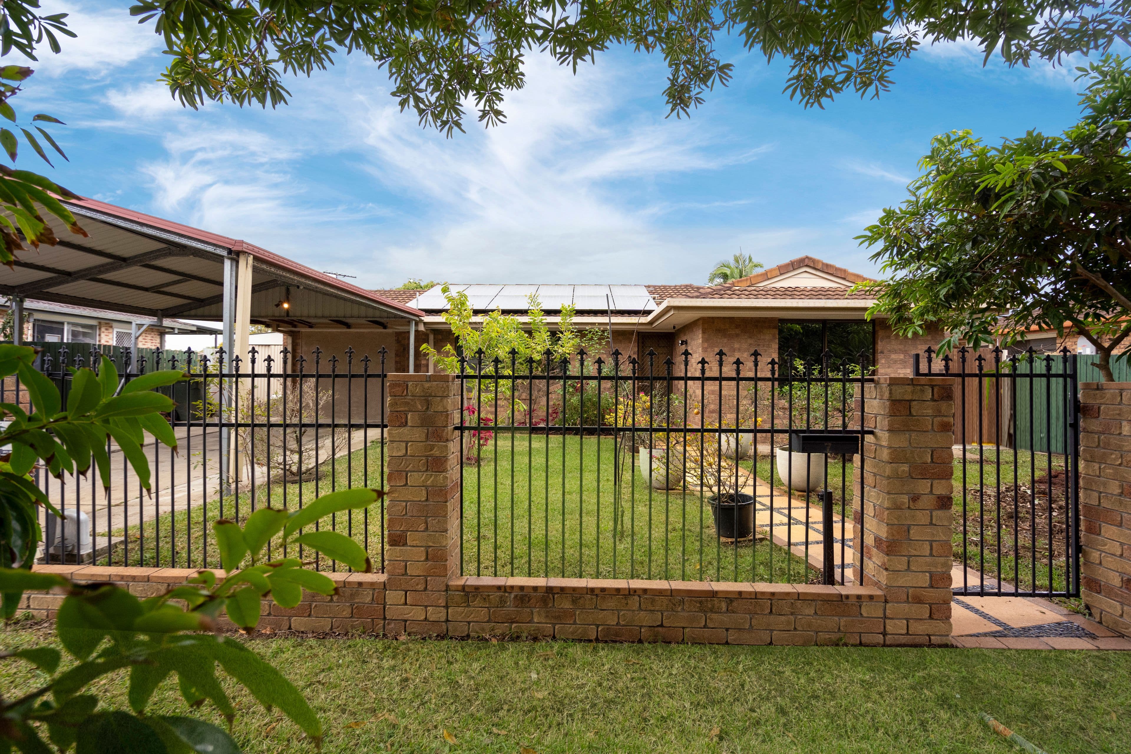 7 Burrabi Street, Bald Hills QLD 4036, Bald Hills - Thumbnail 2