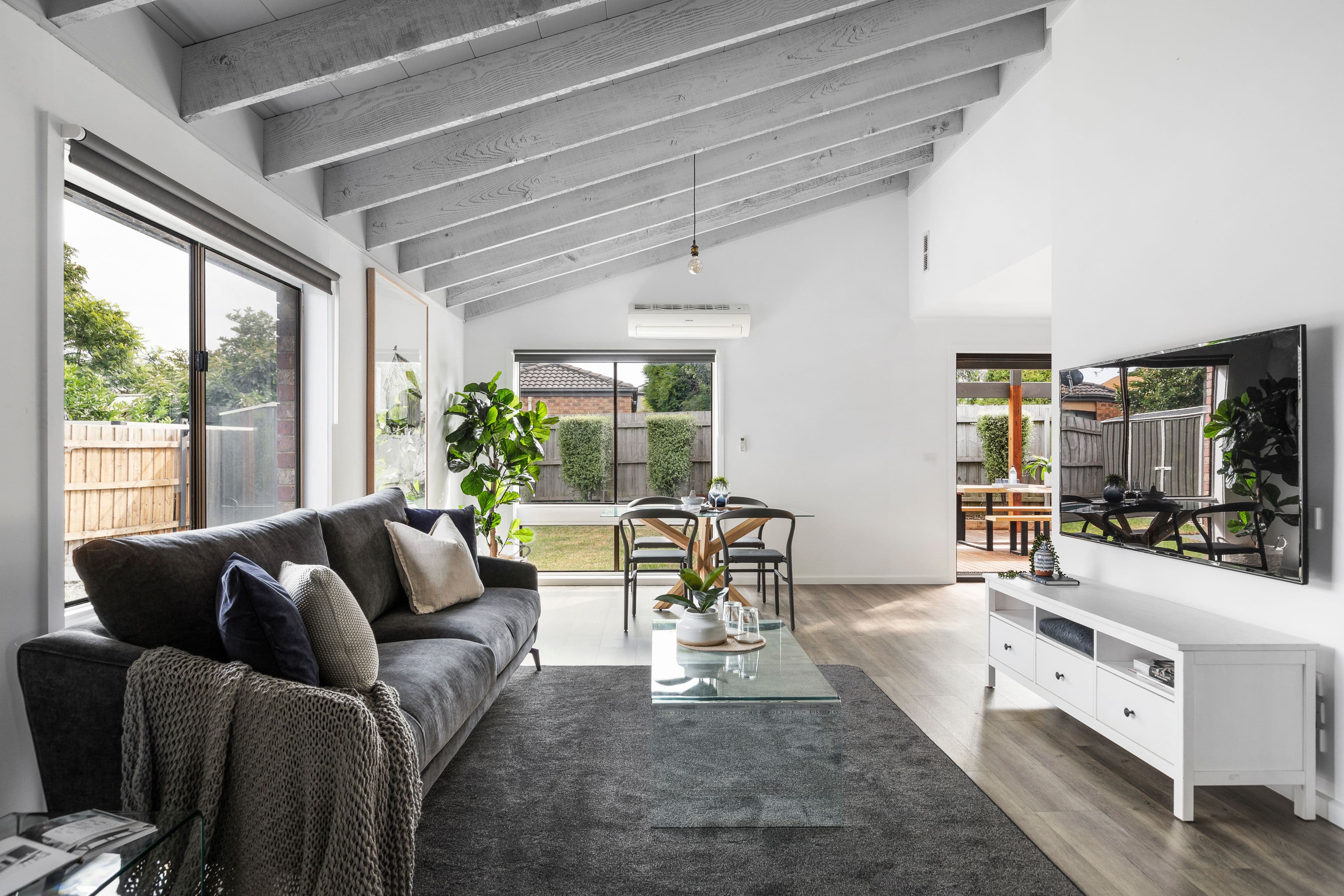 13 Eric Crescent, Mornington VIC 3931, Mornington - Thumbnail 2