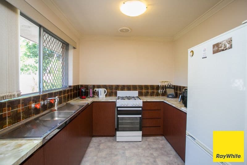 2 Flora Terrace, Lesmurdie WA 6076, Lesmurdie - Thumbnail 7