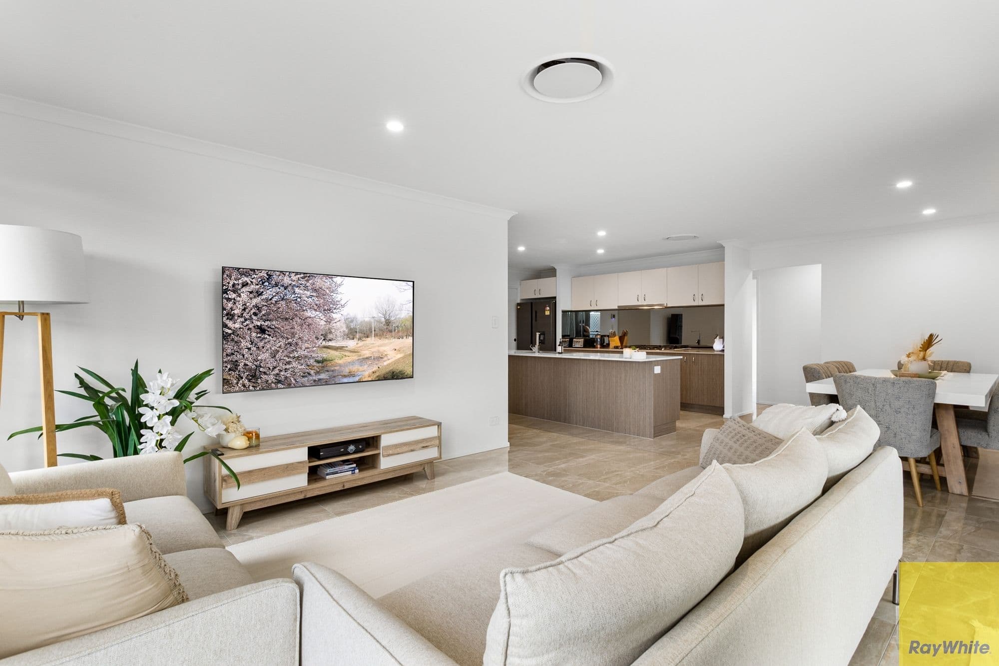 62 Palatial Crescent, Narangba QLD 4504, Narangba - Thumbnail 3