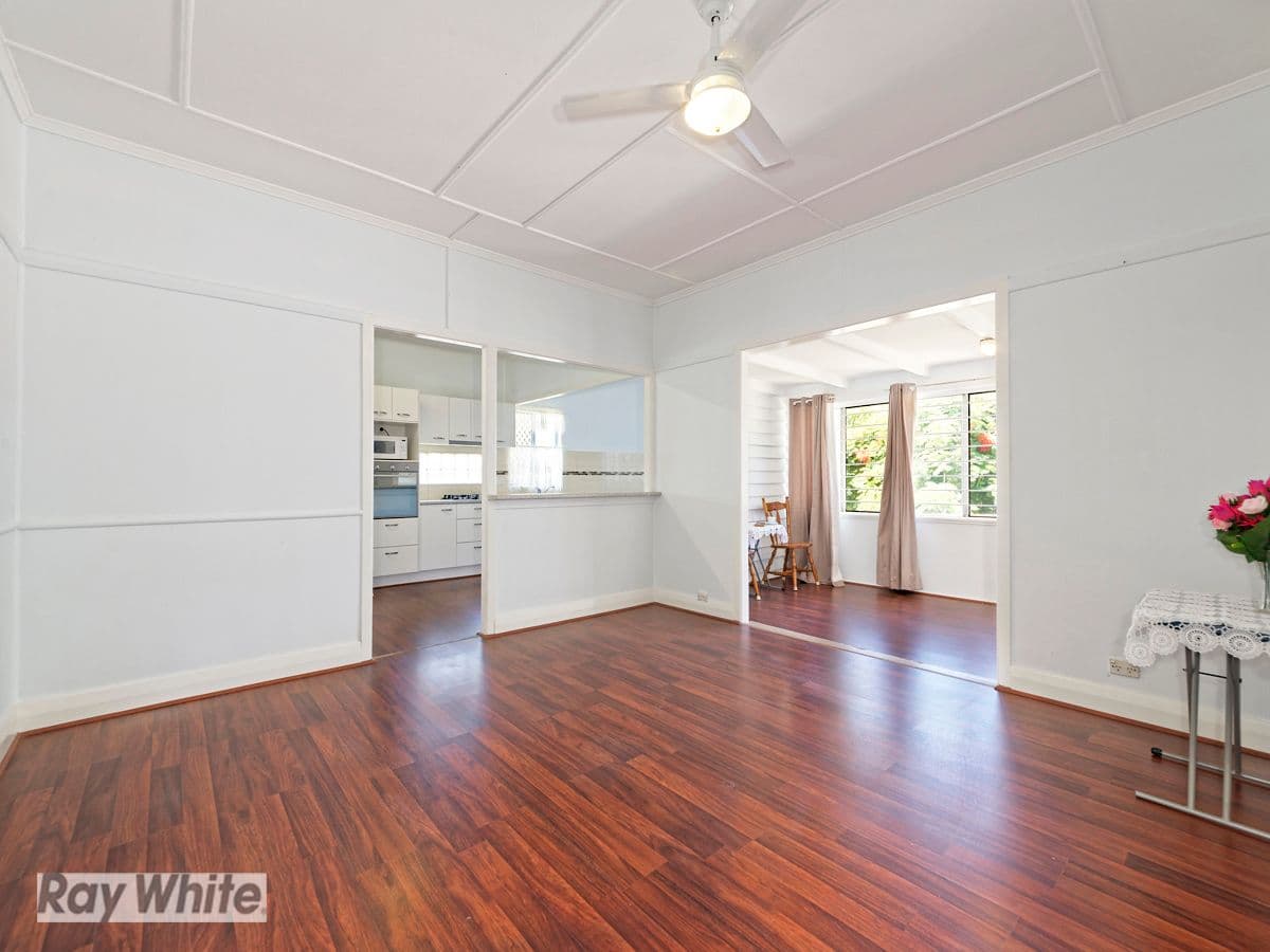 13 Scarborough Road, Redcliffe QLD 4020, Redcliffe - Thumbnail 7