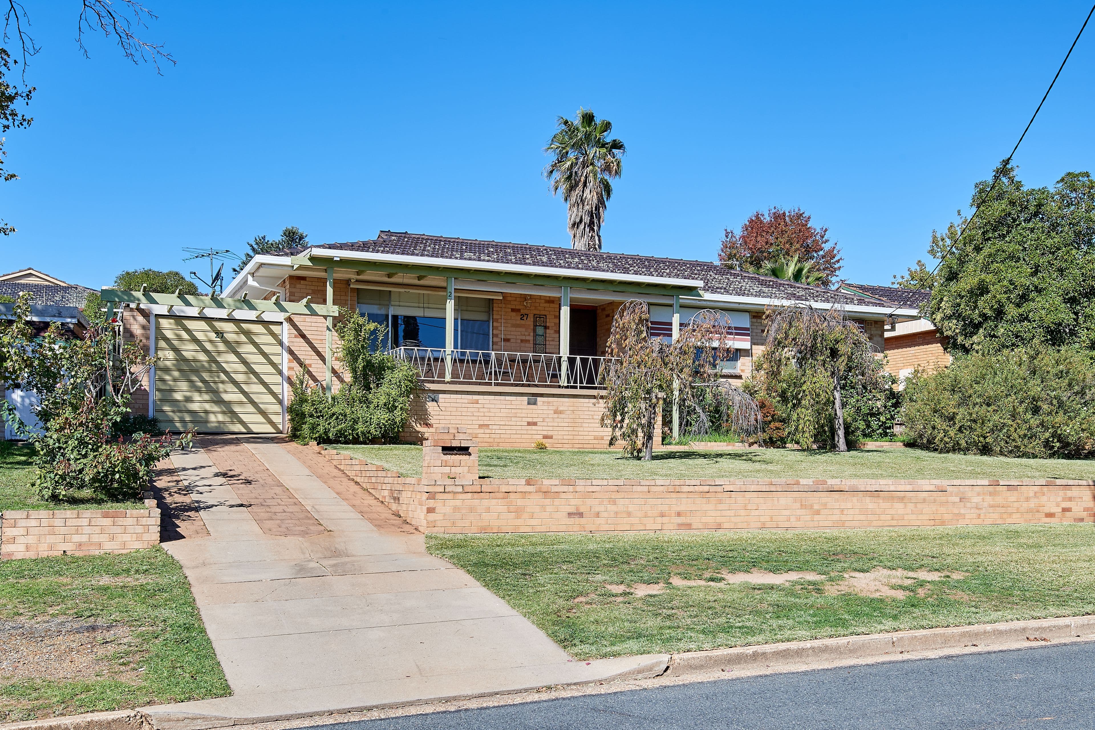27 Marama Parade, Mount Austin NSW 2650, Mount Austin - Image 1