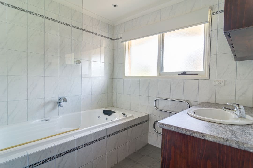 7 Ridgway Drive, Flagstaff Hill SA 5159, Flagstaff Hill - Thumbnail 6