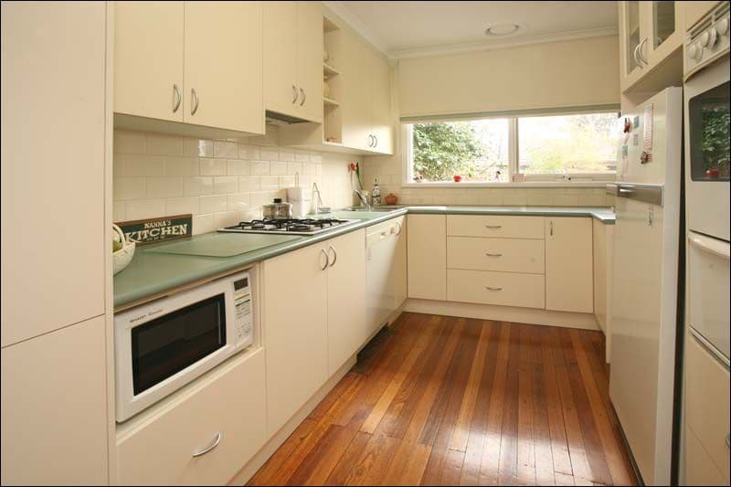 8 Herald Court, GLEN WAVERLEY VIC 3150, Glen Waverley - Thumbnail 2