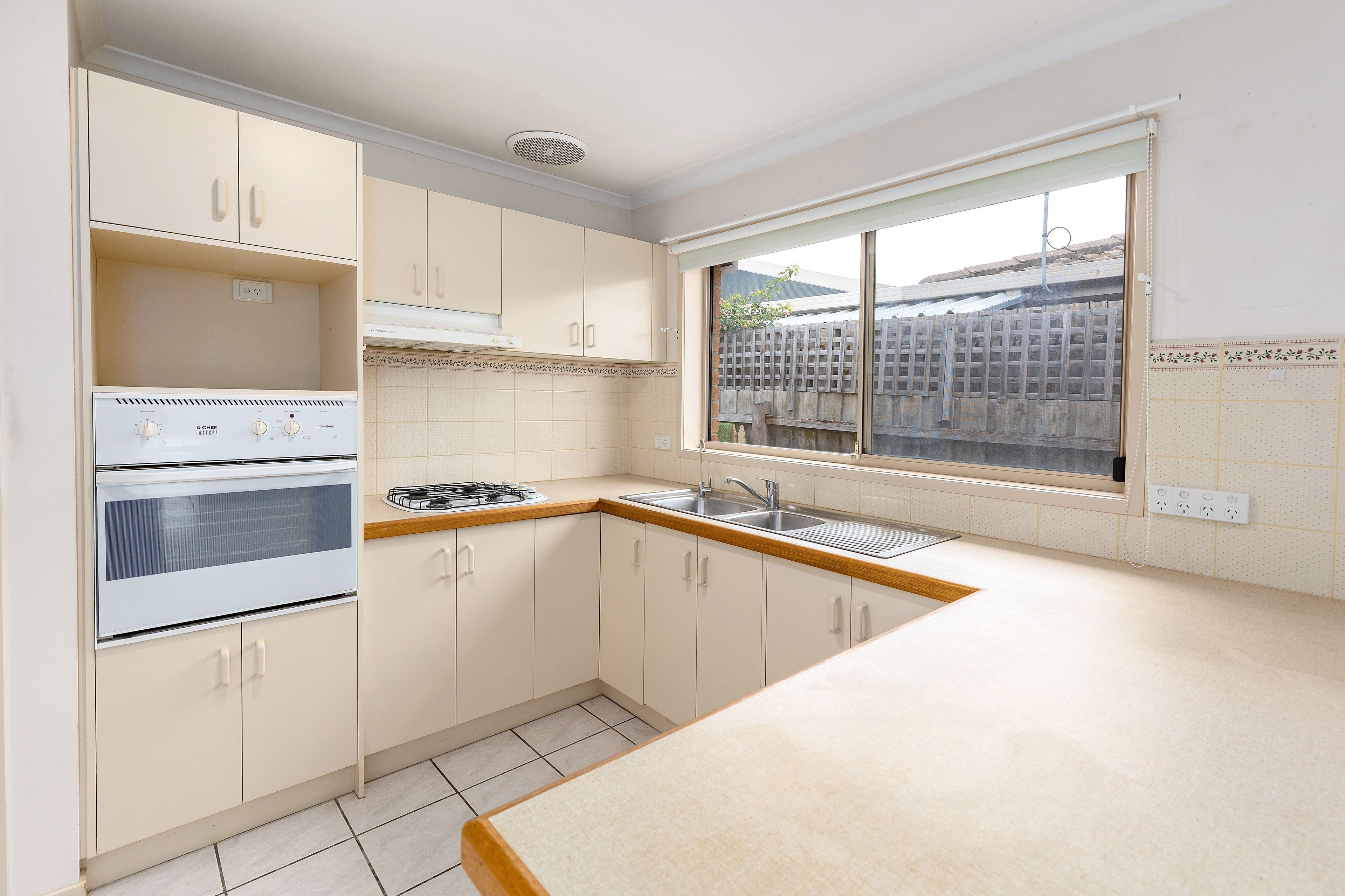 1 Second Avenue, Rosebud VIC 3939, Rosebud - Thumbnail 2
