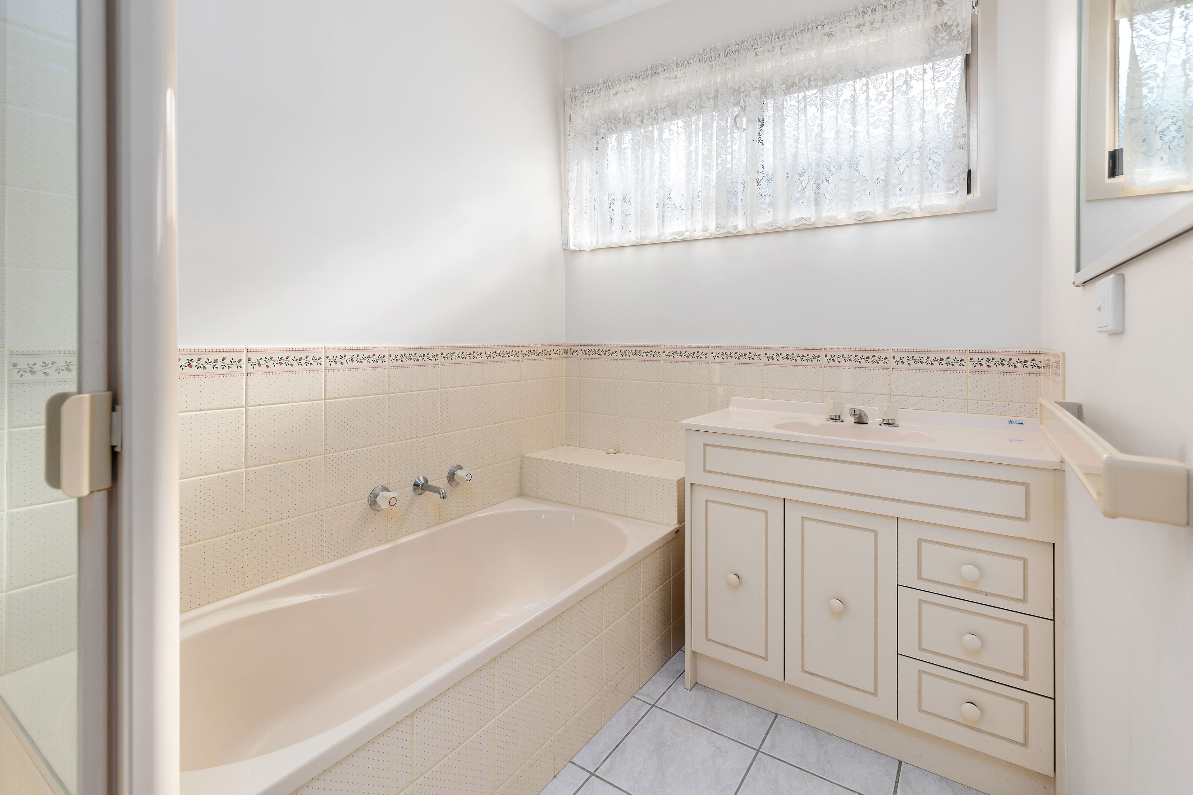 1 Second Avenue, Rosebud VIC 3939, Rosebud - Thumbnail 8