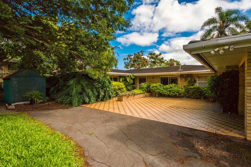 652 Nerang-Broadbeach Road, Carrara QLD 4211, Carrara - Thumbnail 5