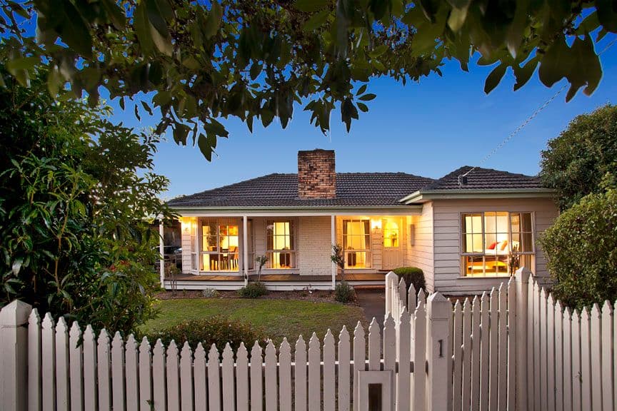 1 Roberts Street, GLEN WAVERLEY VIC 3150, Glen Waverley - Image 1