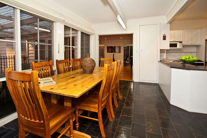 1 Roberts Street, GLEN WAVERLEY VIC 3150, Glen Waverley - Thumbnail 5
