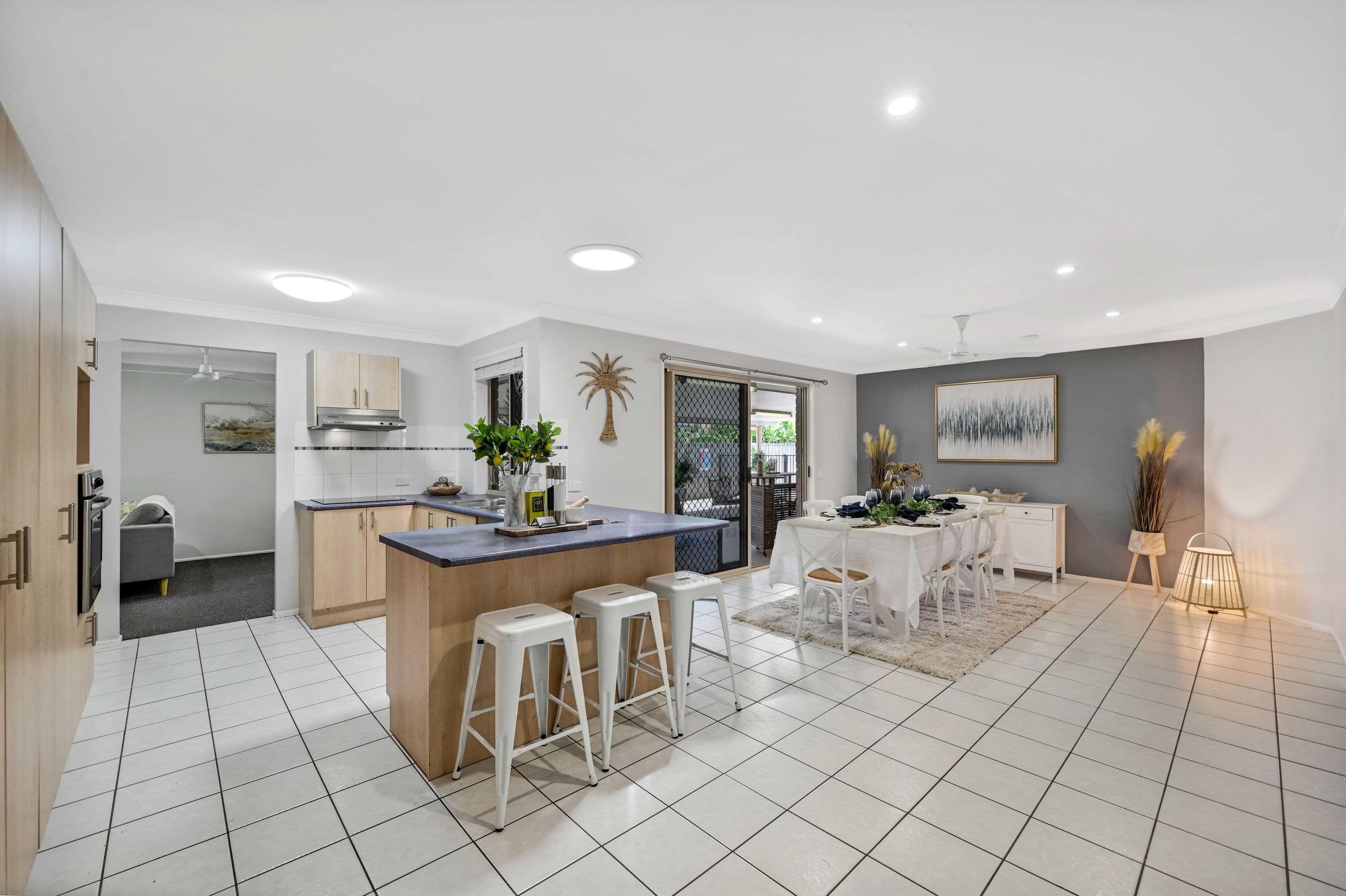 24 Dickenson Place, Kirwan QLD 4817, Kirwan - Thumbnail 5