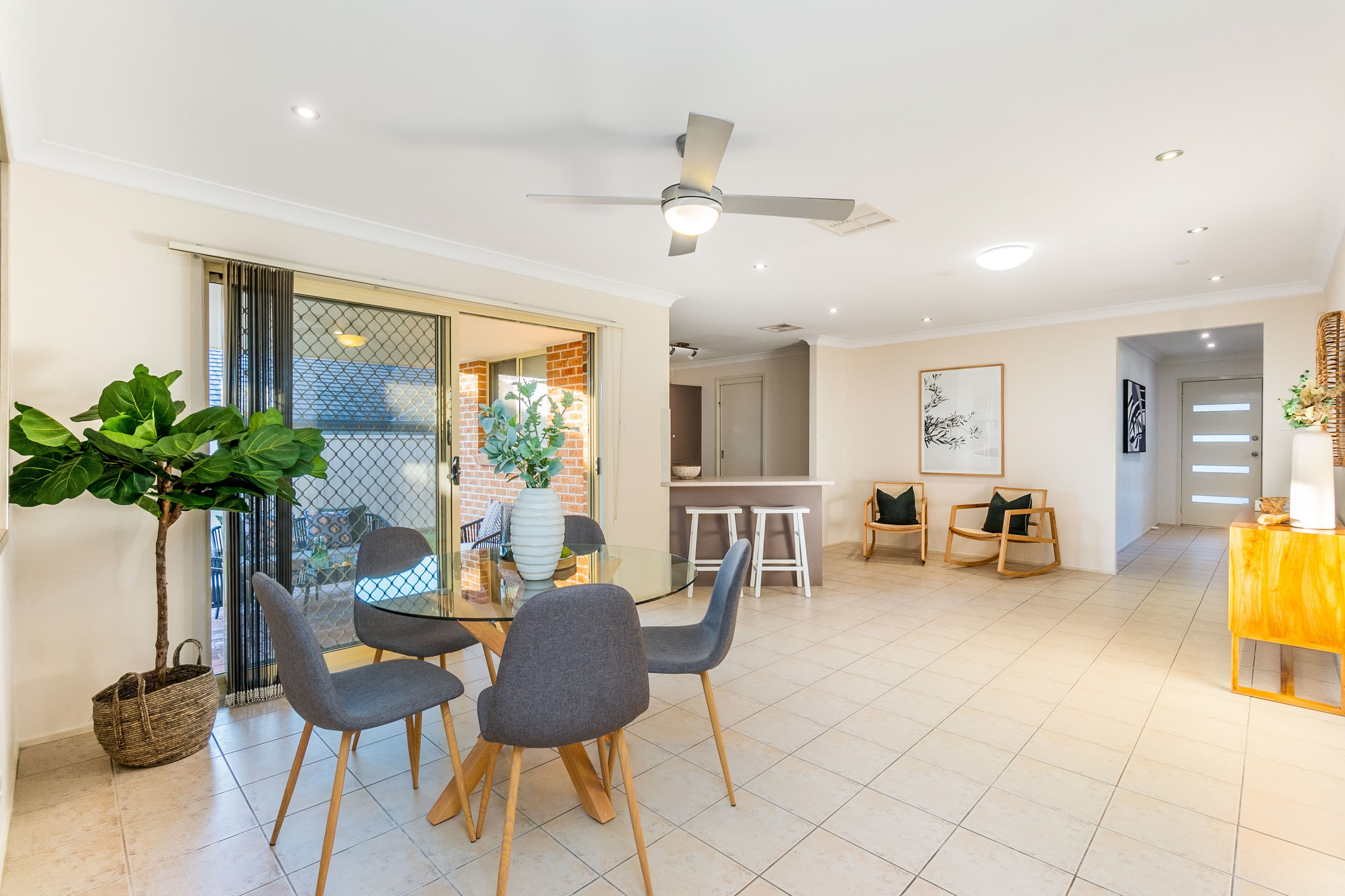 10 Iezza Place, Kellyville Ridge NSW 2155, Kellyville Ridge - Thumbnail 3