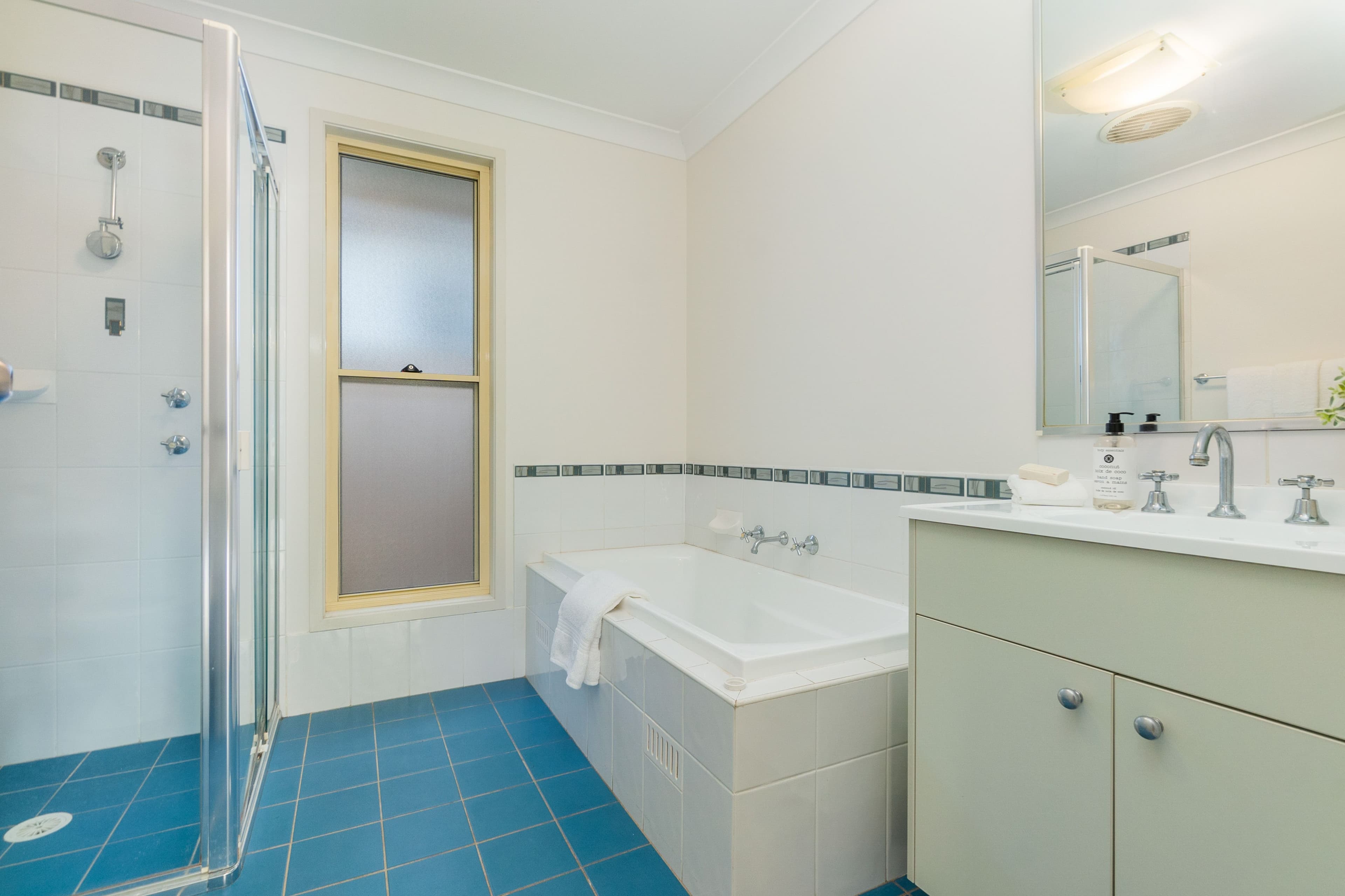 10 Iezza Place, Kellyville Ridge NSW 2155, Kellyville Ridge - Thumbnail 7