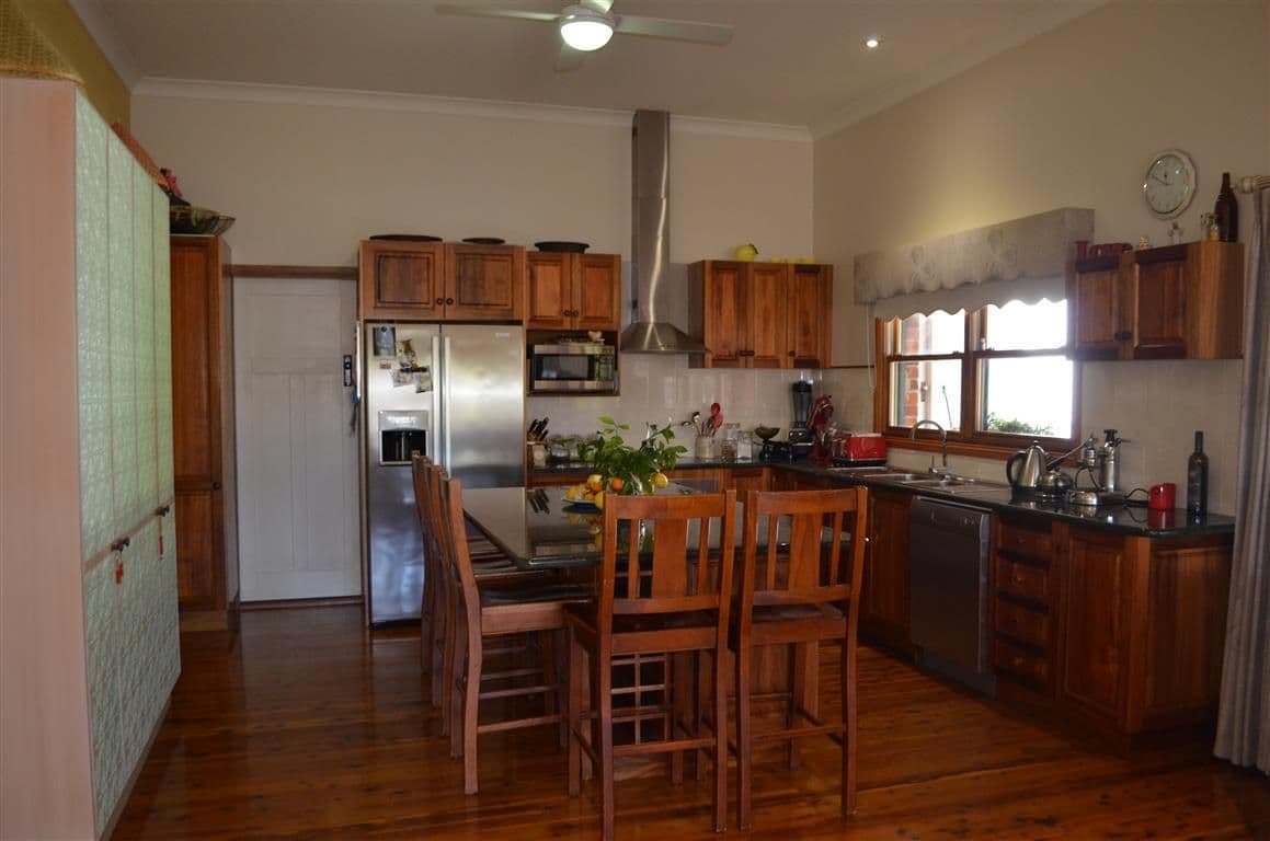 141 Simpson Street, Tumut - Thumbnail 4