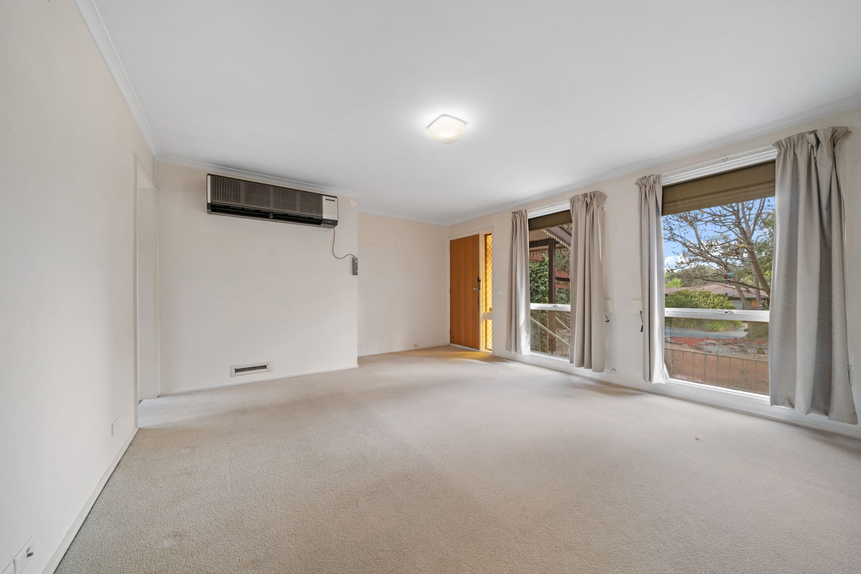 1 Moorehead Place, Latham ACT 2615, Latham - Thumbnail 3