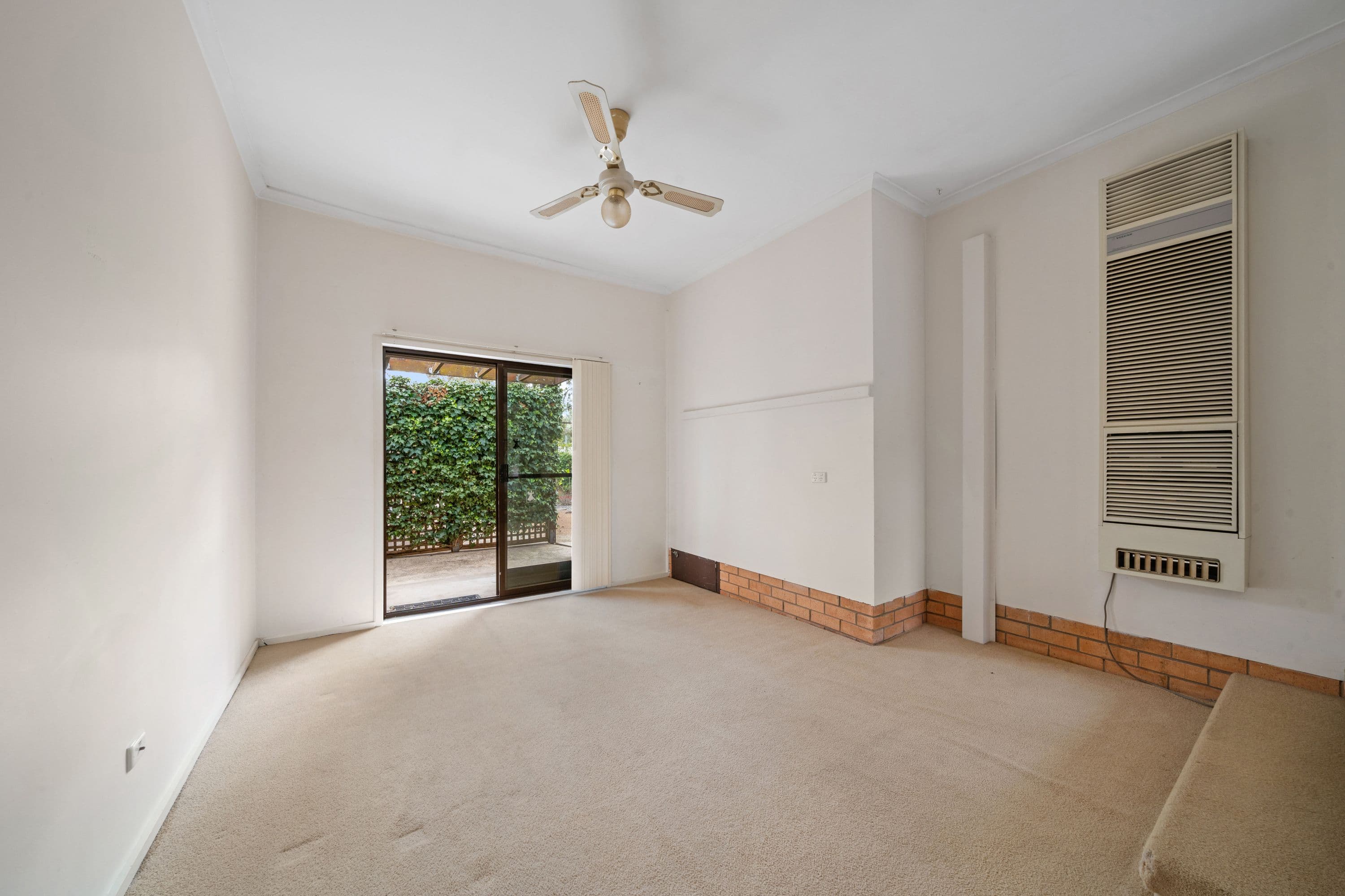 1 Moorehead Place, Latham ACT 2615, Latham - Thumbnail 7