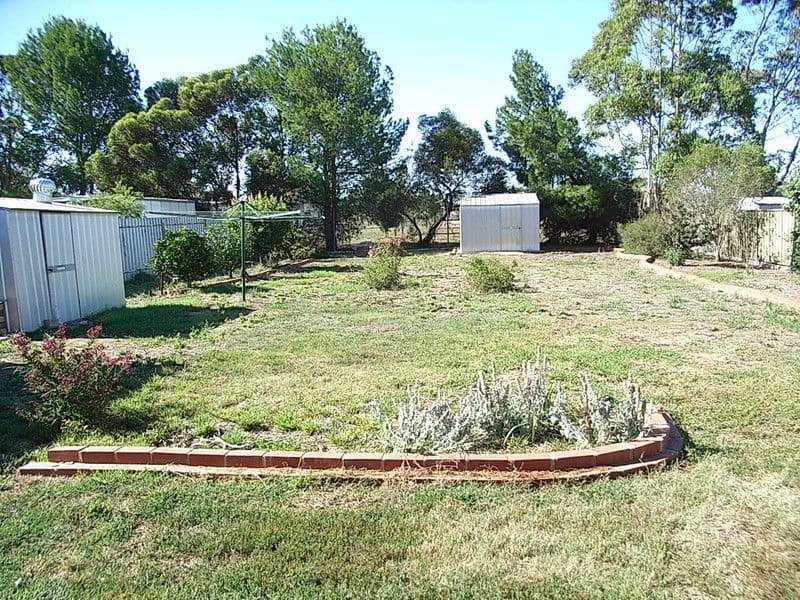 23 Rose Street, ECHUCA VIC 3564, Echuca - Thumbnail 6