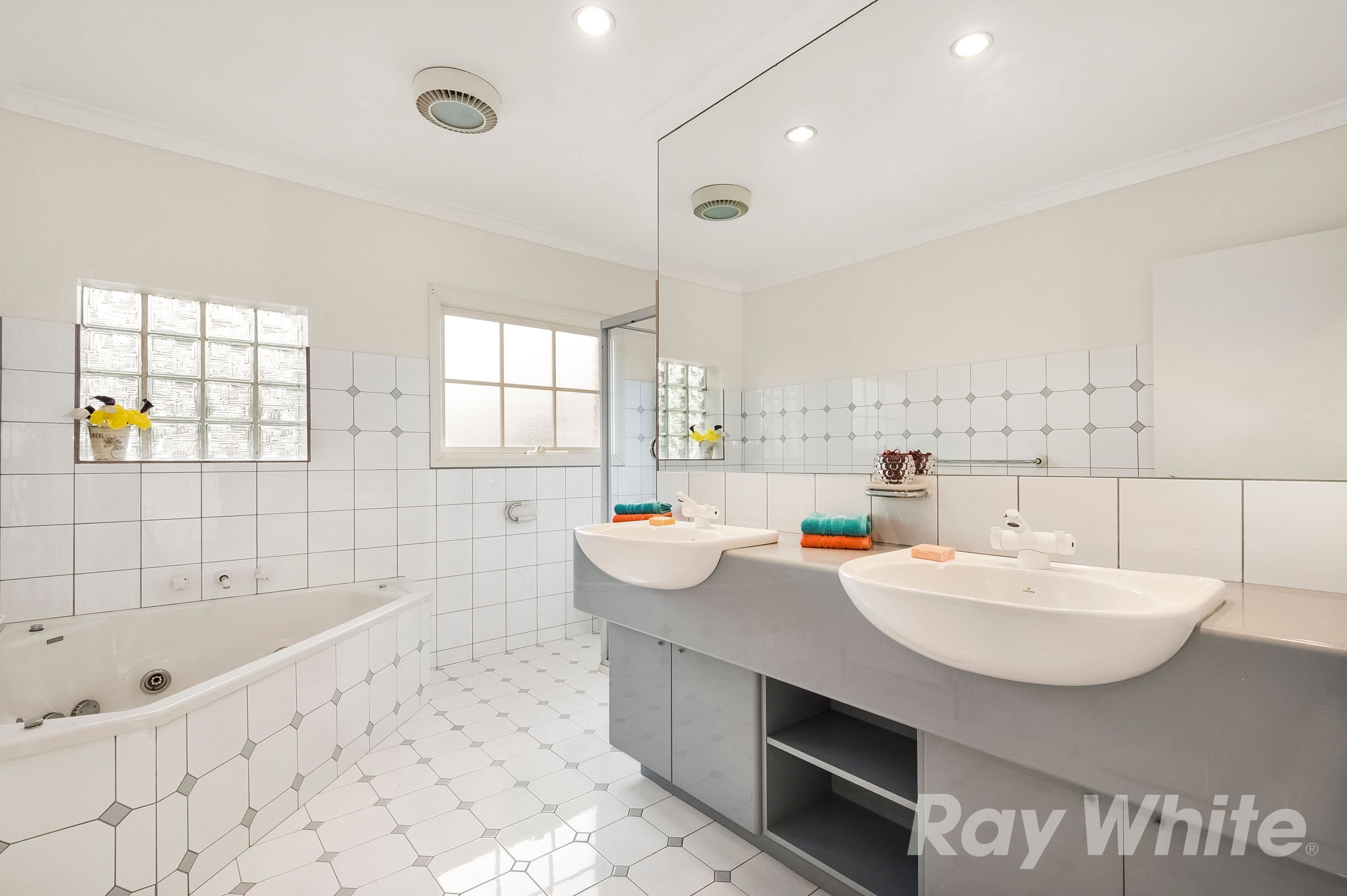 54 Watsons Road, Glen Waverley VIC 3150, Glen Waverley - Thumbnail 8
