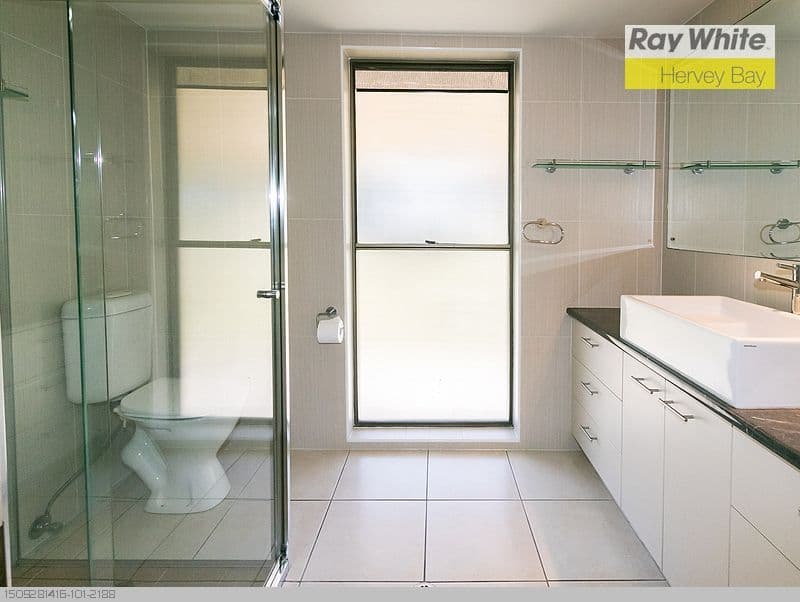 55 Shore Road E, Urangan QLD 4655, Urangan - Thumbnail 8
