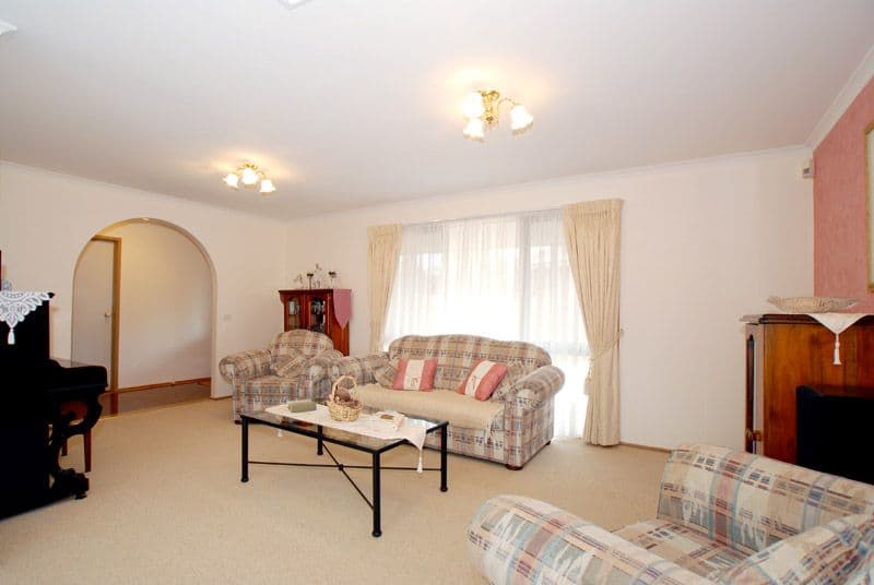 28 Somes Street, WANTIRNA SOUTH VIC 3152, Wantirna South - Thumbnail 5