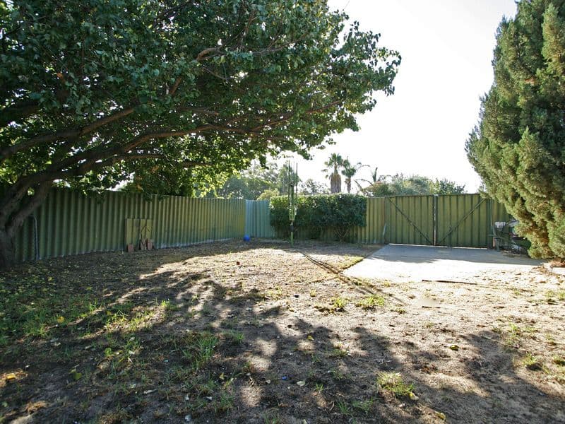 9 Cowan Street, ARMADALE WA 6112, Armadale - Thumbnail 3