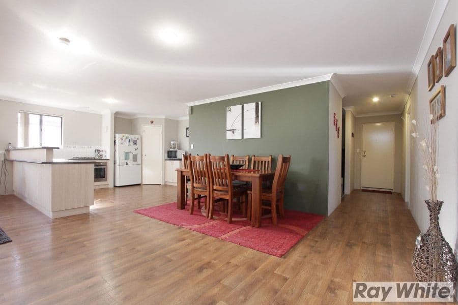 35 Thorold Avenue, Ellenbrook WA 6069, Ellenbrook - Thumbnail 5