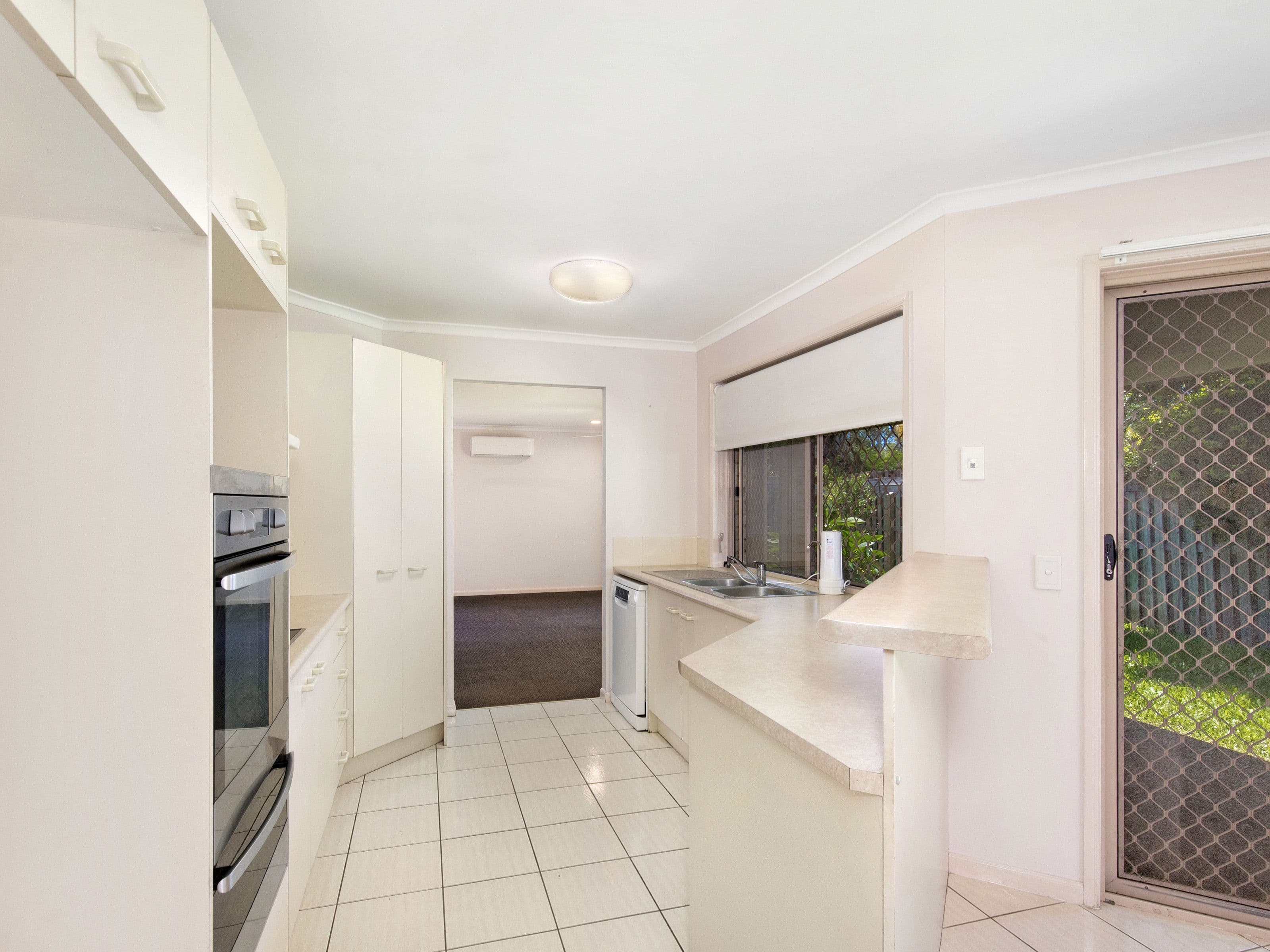 6 Swinburne Street, Varsity Lakes QLD 4227, Varsity Lakes - Thumbnail 7