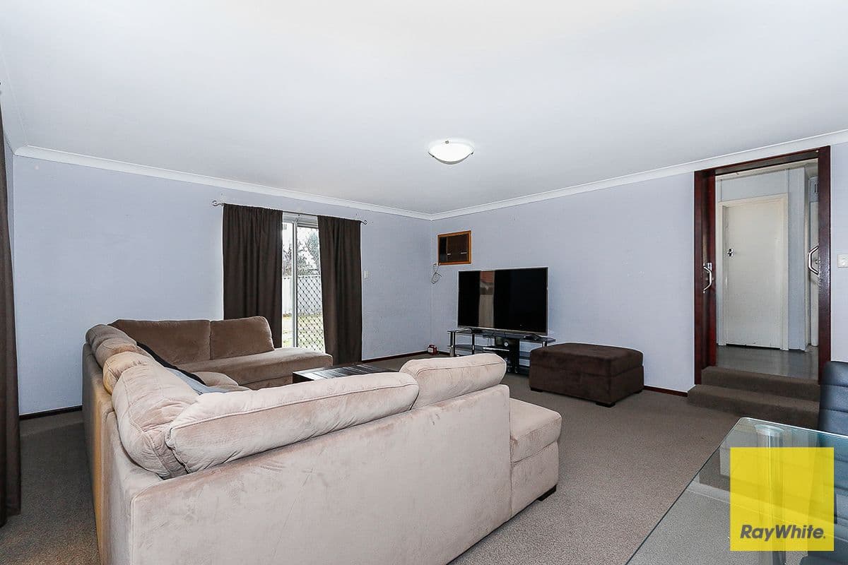 19 Heathcroft Road, Balga WA 6061, Balga - Thumbnail 8