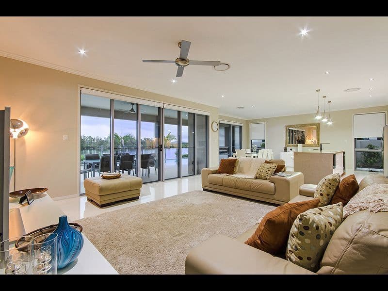 23 Pearl Beach Drive, Oyster Cove, HELENSVALE QLD 4212, Helensvale - Thumbnail 3