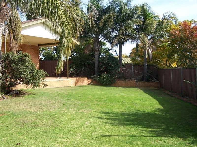 28  Bell Avenue, DUBBO NSW 2830, Dubbo - Thumbnail 4