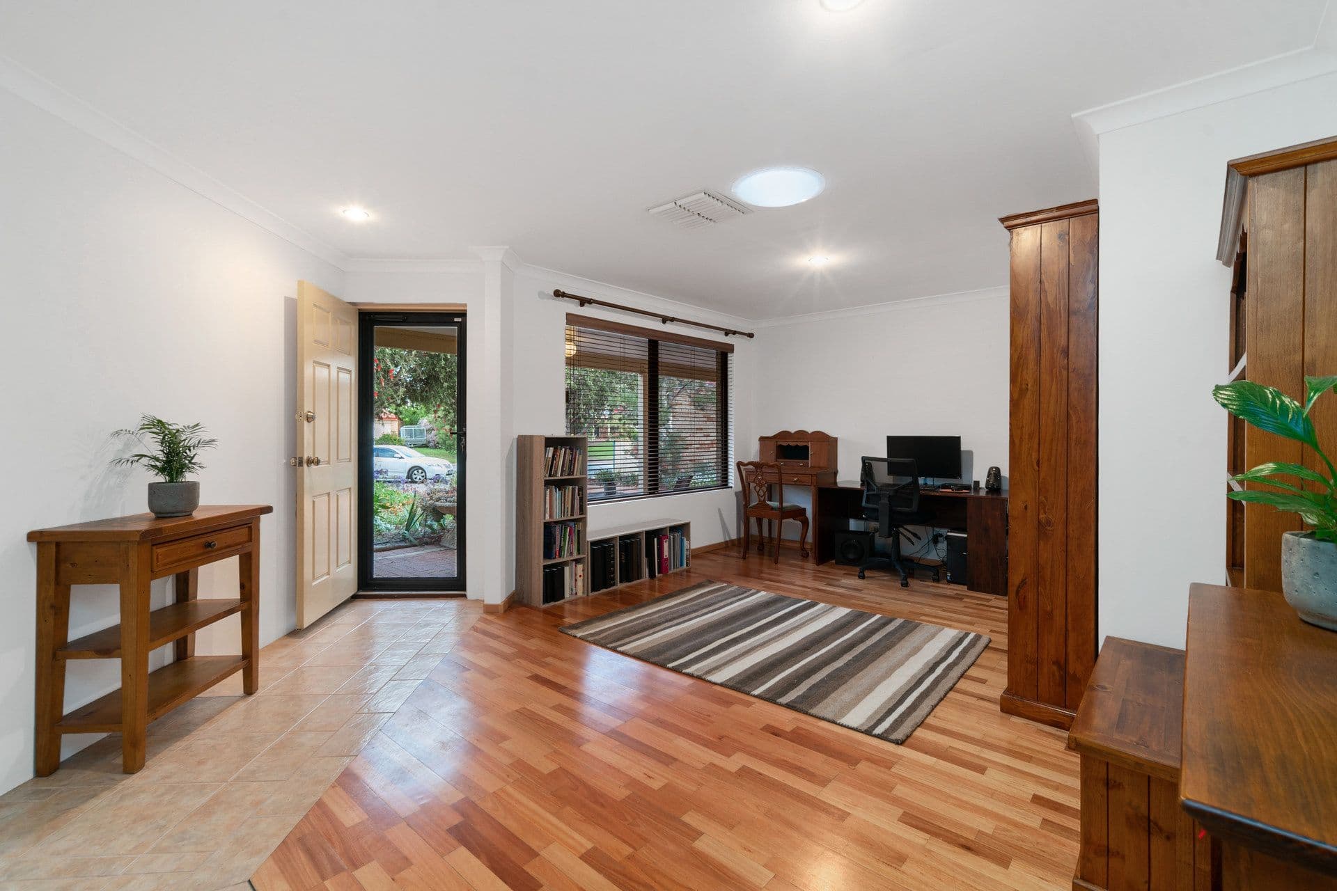 19 Nirimba Close, South Guildford WA 6055, South Guildford - Thumbnail 4