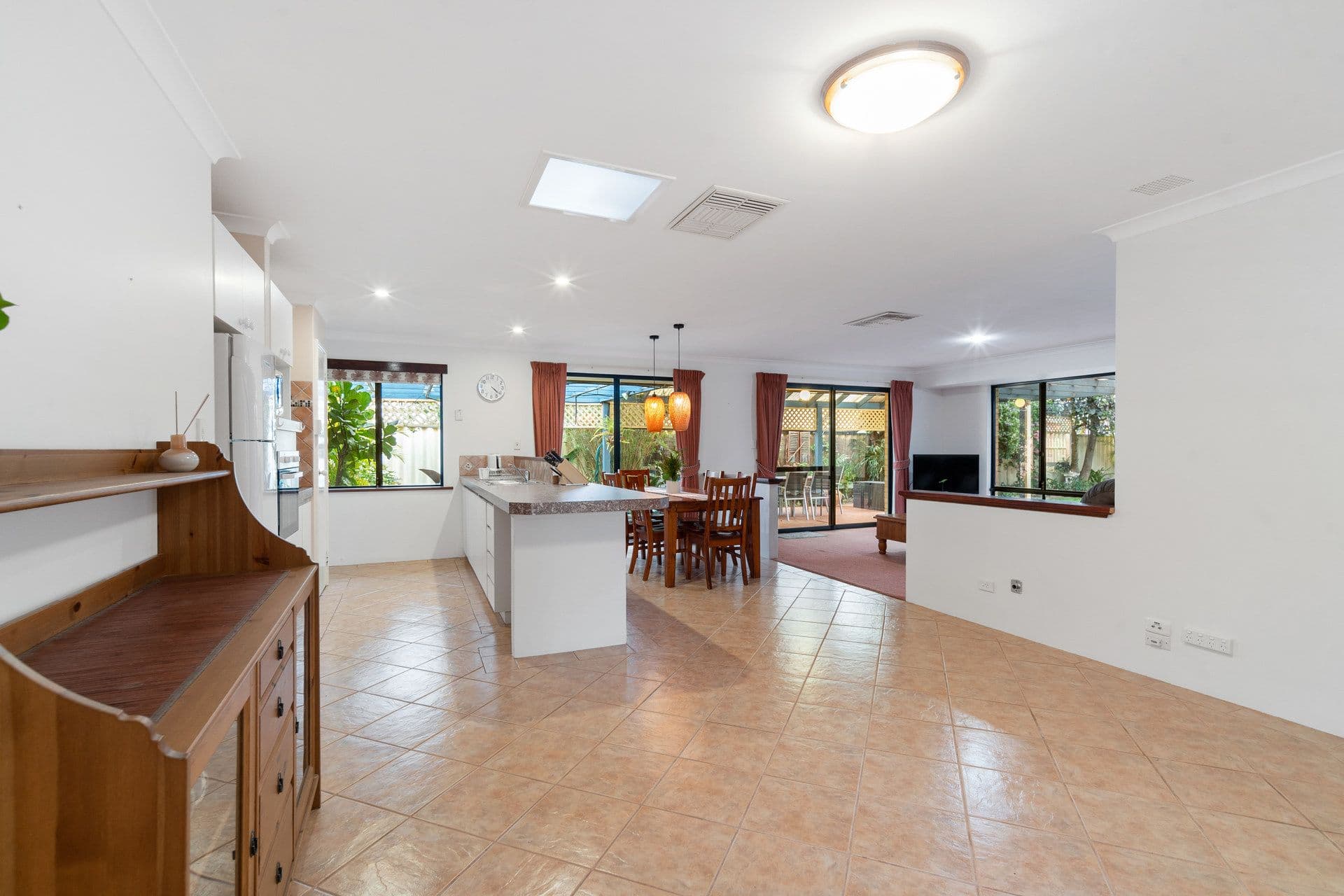 19 Nirimba Close, South Guildford WA 6055, South Guildford - Thumbnail 7