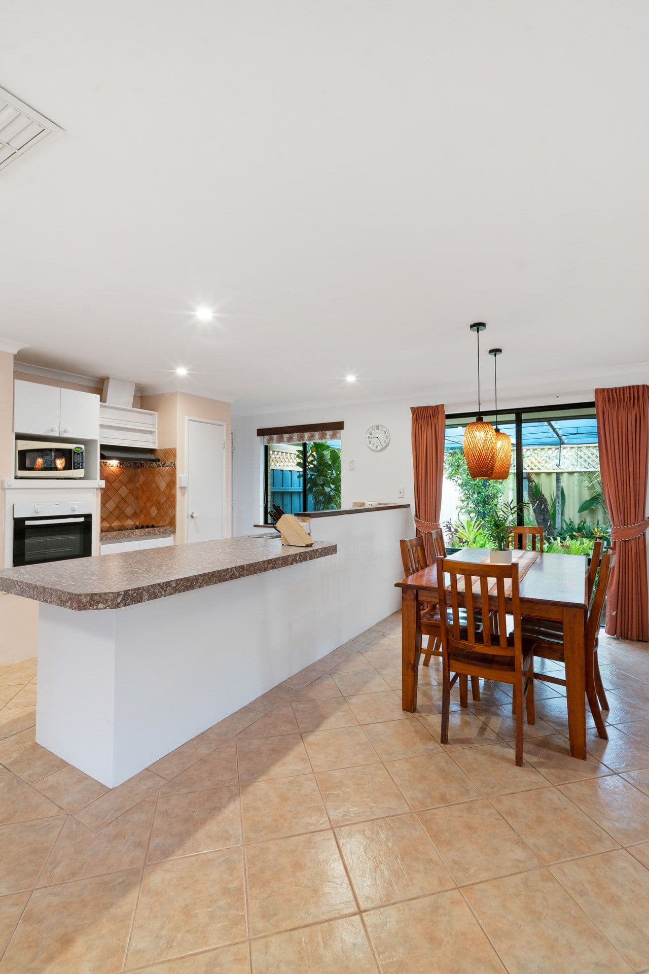 19 Nirimba Close, South Guildford WA 6055, South Guildford - Thumbnail 8