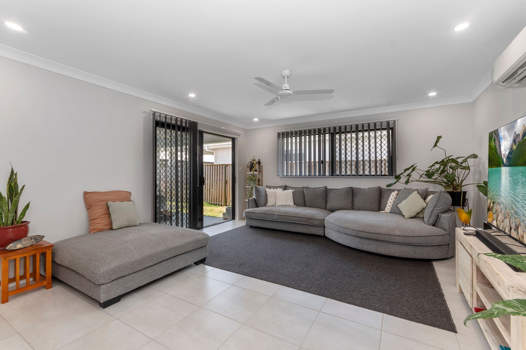 19 Summerset Drive, Mount Louisa QLD 4814, Mount Louisa - Thumbnail 3