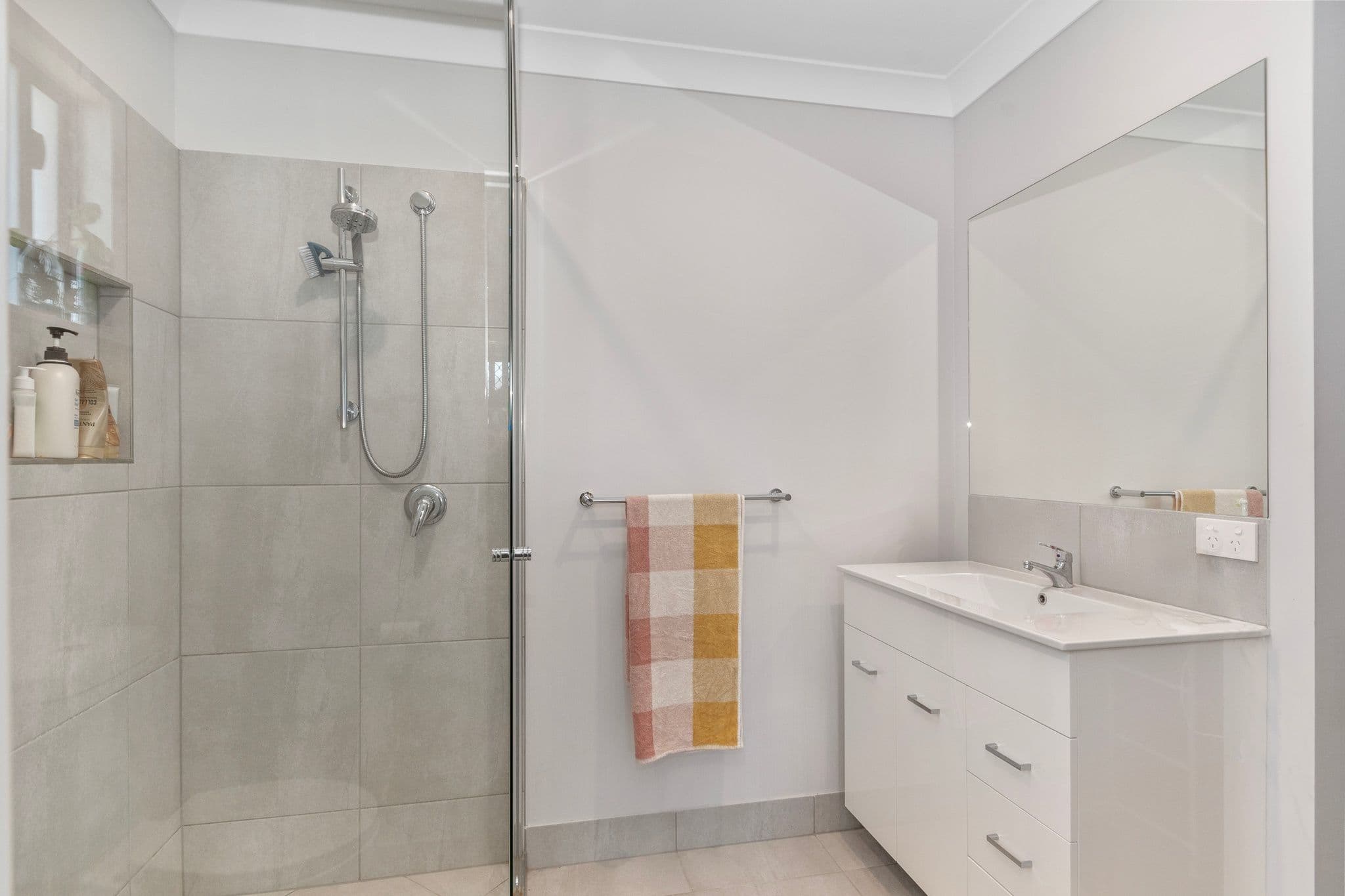 19 Summerset Drive, Mount Louisa QLD 4814, Mount Louisa - Thumbnail 6