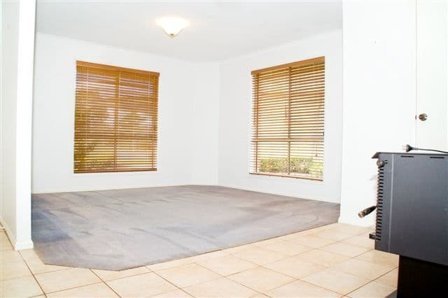17 Florence Street, HARRISTOWN QLD 4350, Harristown - Thumbnail 4