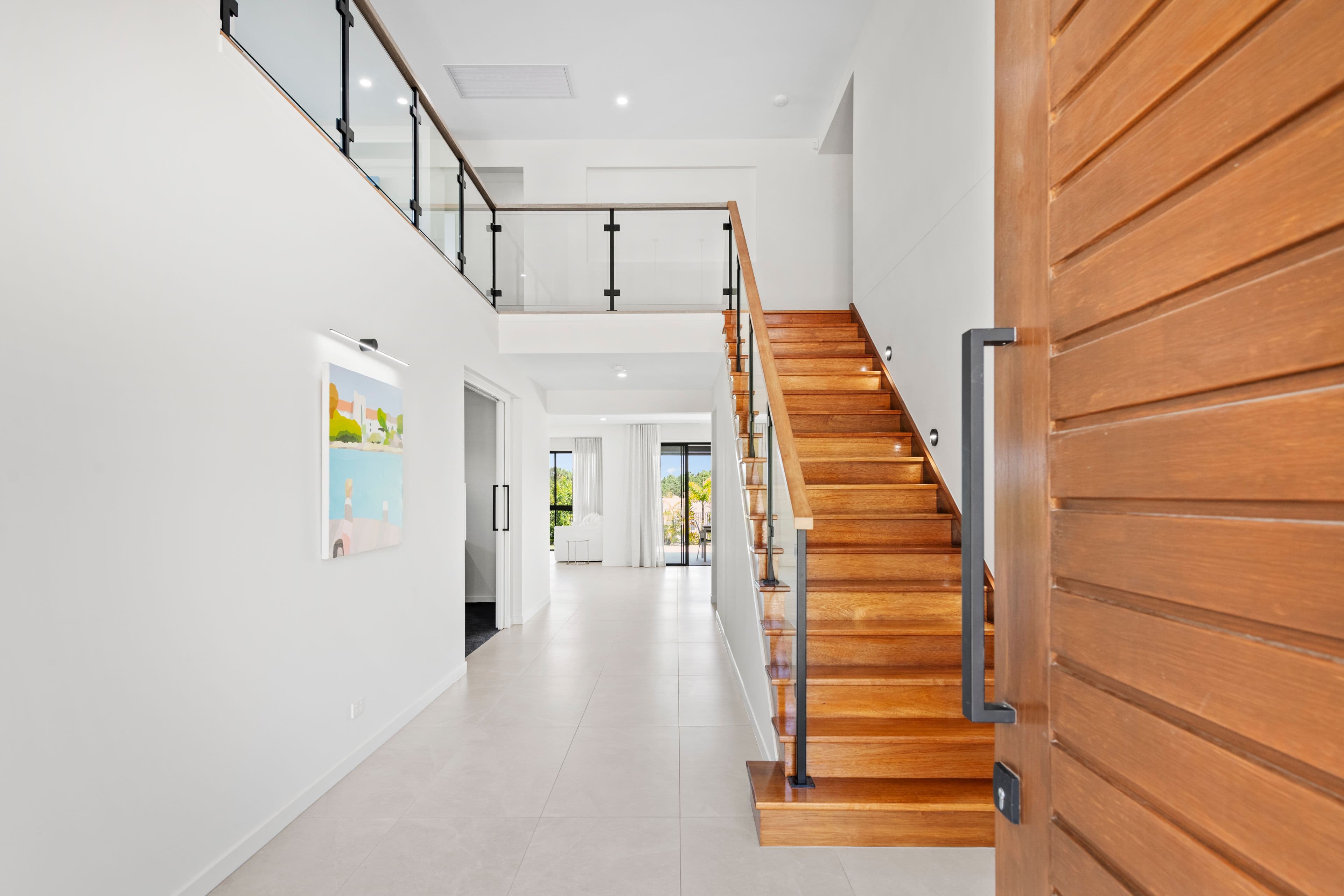 3049 Forest Hills Drive, Sanctuary Cove QLD 4212, Sanctuary Cove - Thumbnail 2
