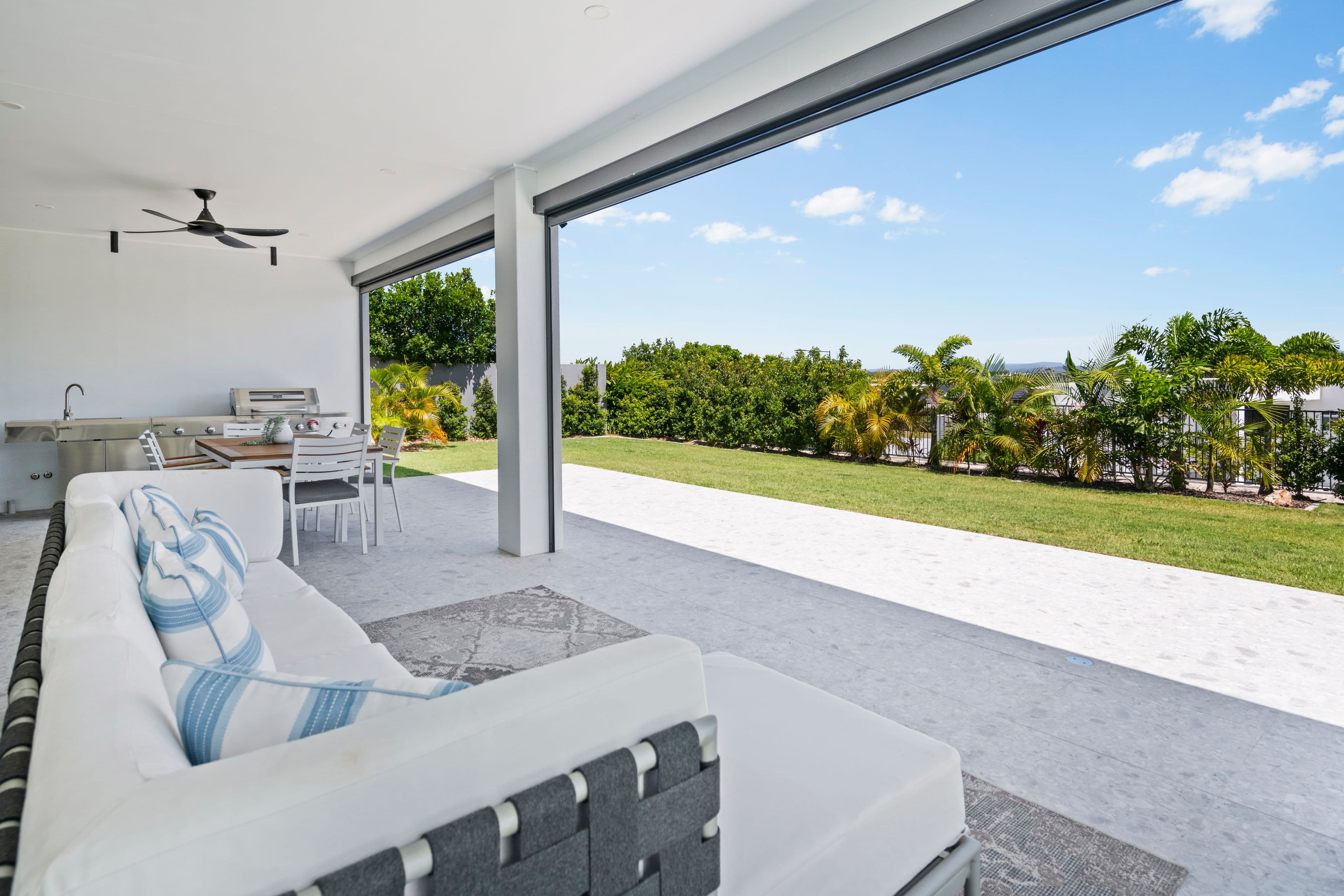 3049 Forest Hills Drive, Sanctuary Cove QLD 4212, Sanctuary Cove - Thumbnail 8