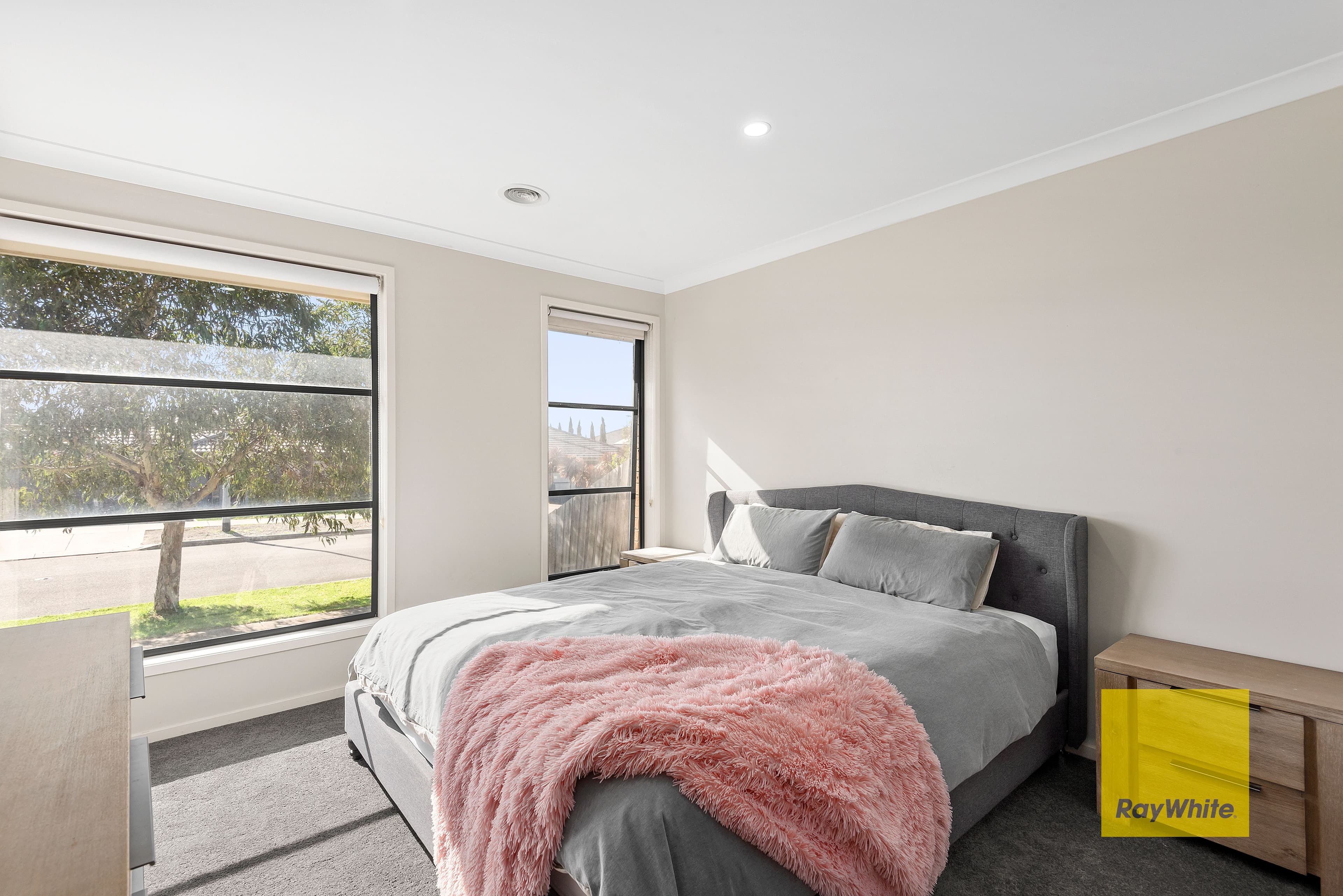 21 Diaz Drive, Grovedale VIC 3216, Grovedale - Thumbnail 2