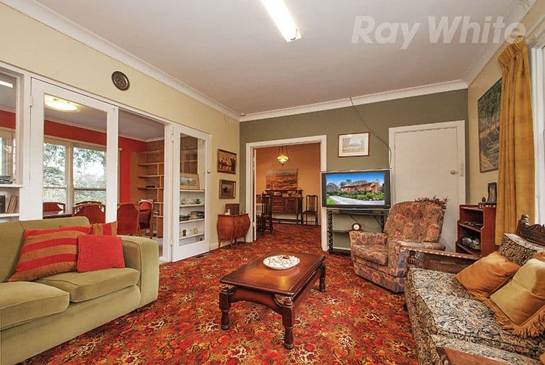 70 - 72 LONG VIEW Road, Croydon South VIC 3136, Croydon South - Thumbnail 3