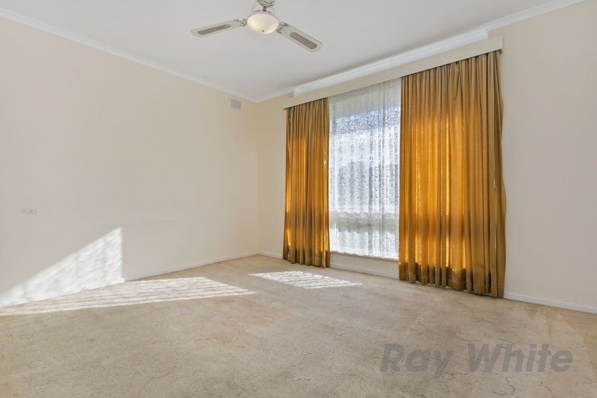 18 Crittenden Road, Morphett Vale SA 5162, Morphett Vale - Thumbnail 4