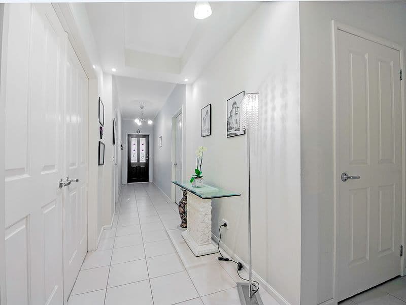 32 Baltimore Drive, Point Cook VIC 3030, Point Cook - Thumbnail 2