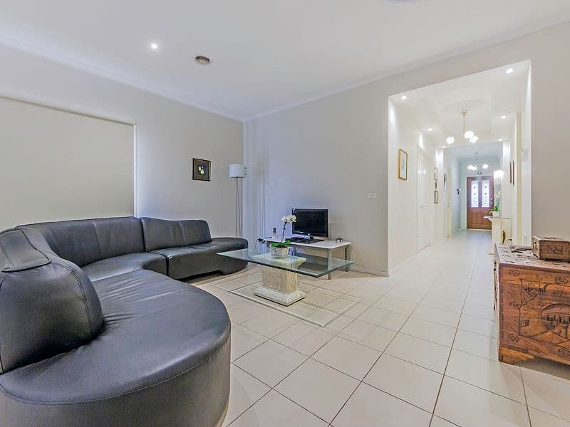 32 Baltimore Drive, Point Cook VIC 3030, Point Cook - Thumbnail 8