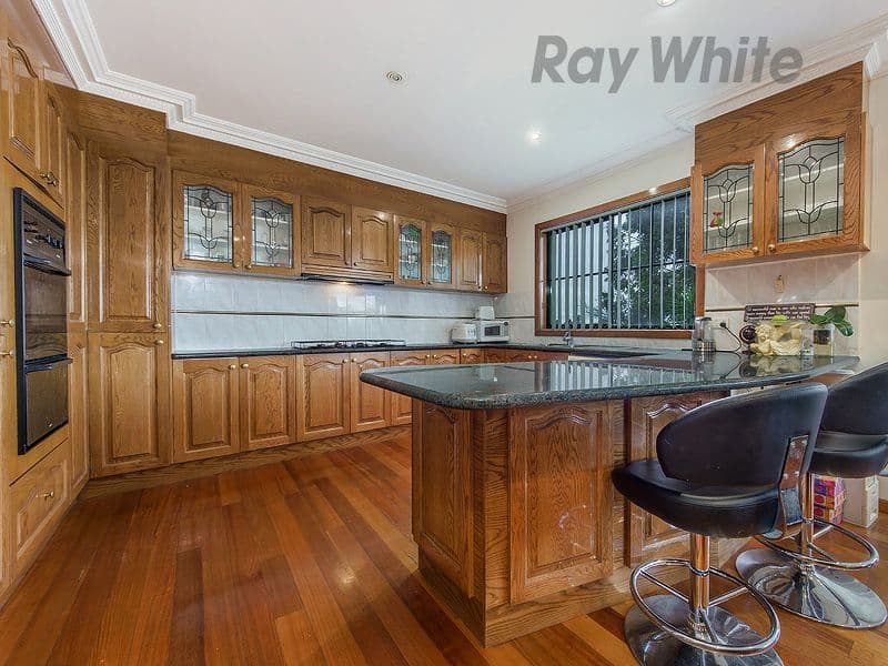 1 Abbott Court, Taylors Lakes VIC 3038, Taylors Lakes - Thumbnail 6