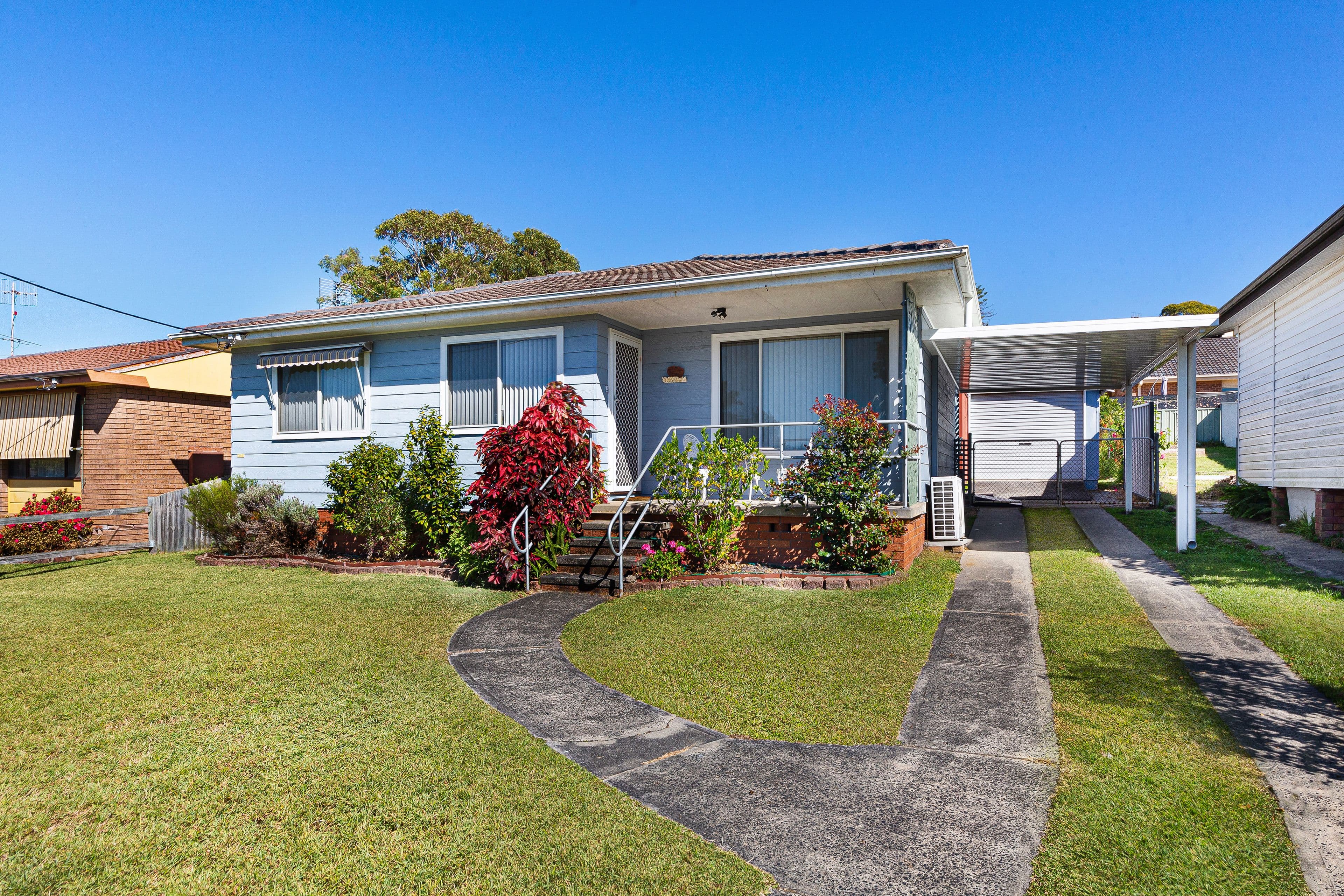 32 Delia Avenue, Budgewoi NSW 2262, Budgewoi - Image 1