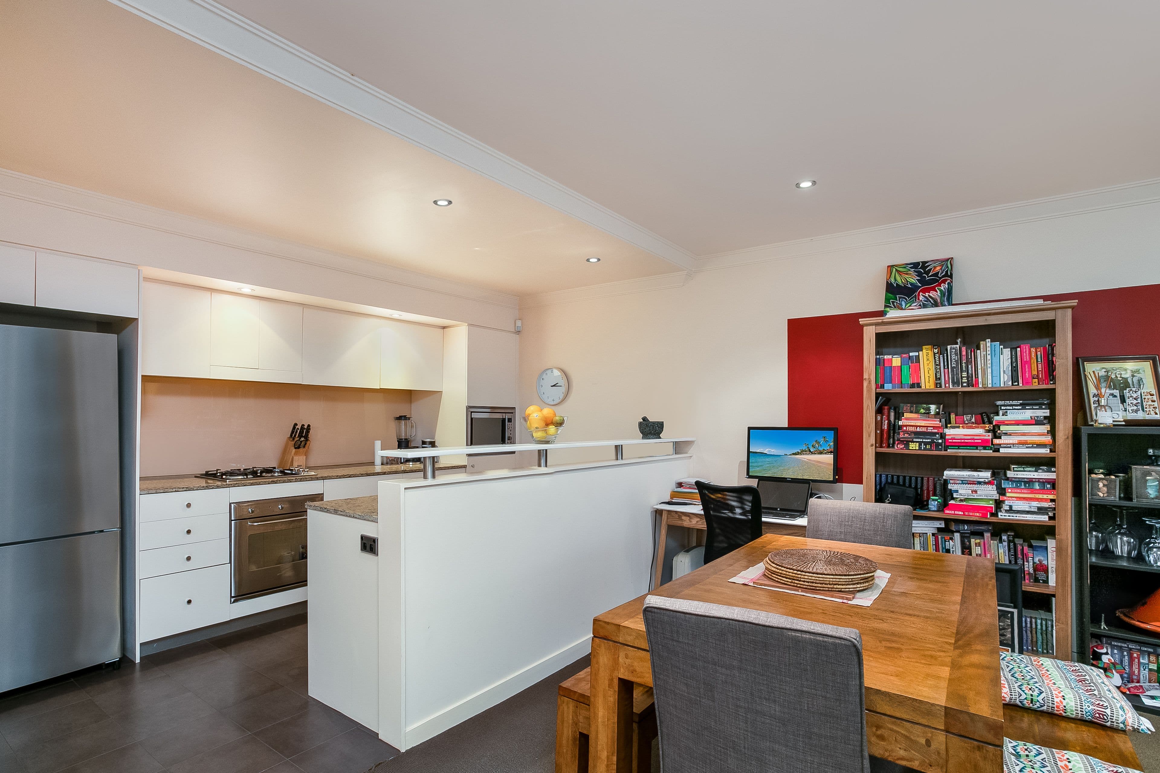 554 Camberwell Road, Camberwell - Thumbnail 3