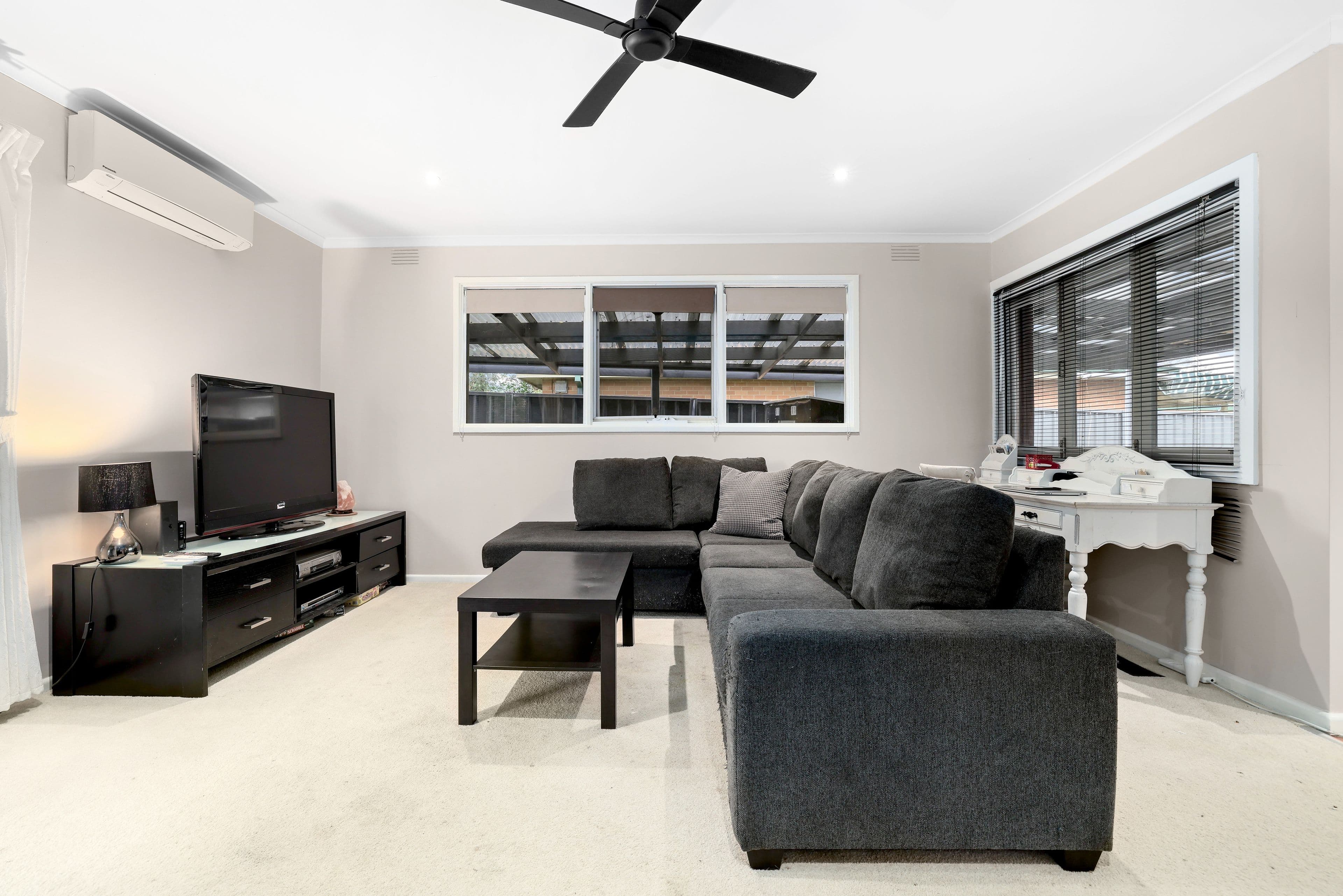 2 Fuchsia Street, Ferntree Gully VIC 3156, Ferntree Gully - Thumbnail 2