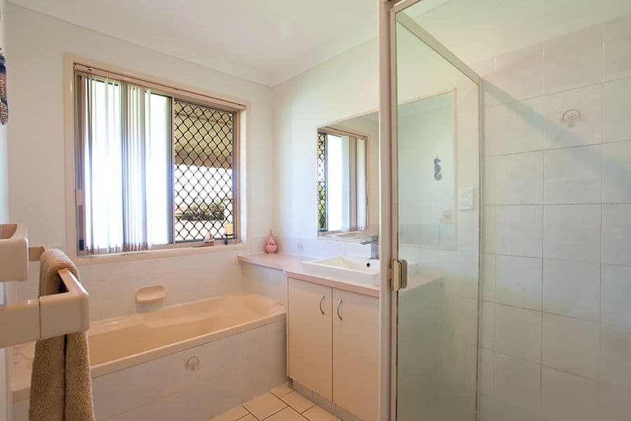 16 Oaklands Court, Glenvale QLD 4350, Glenvale - Thumbnail 6